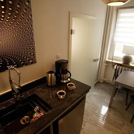 Kleine Muenzenstrasse 19 Appartement *
