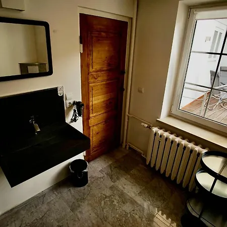 Kleine Muenzenstrasse 19 Appartement *